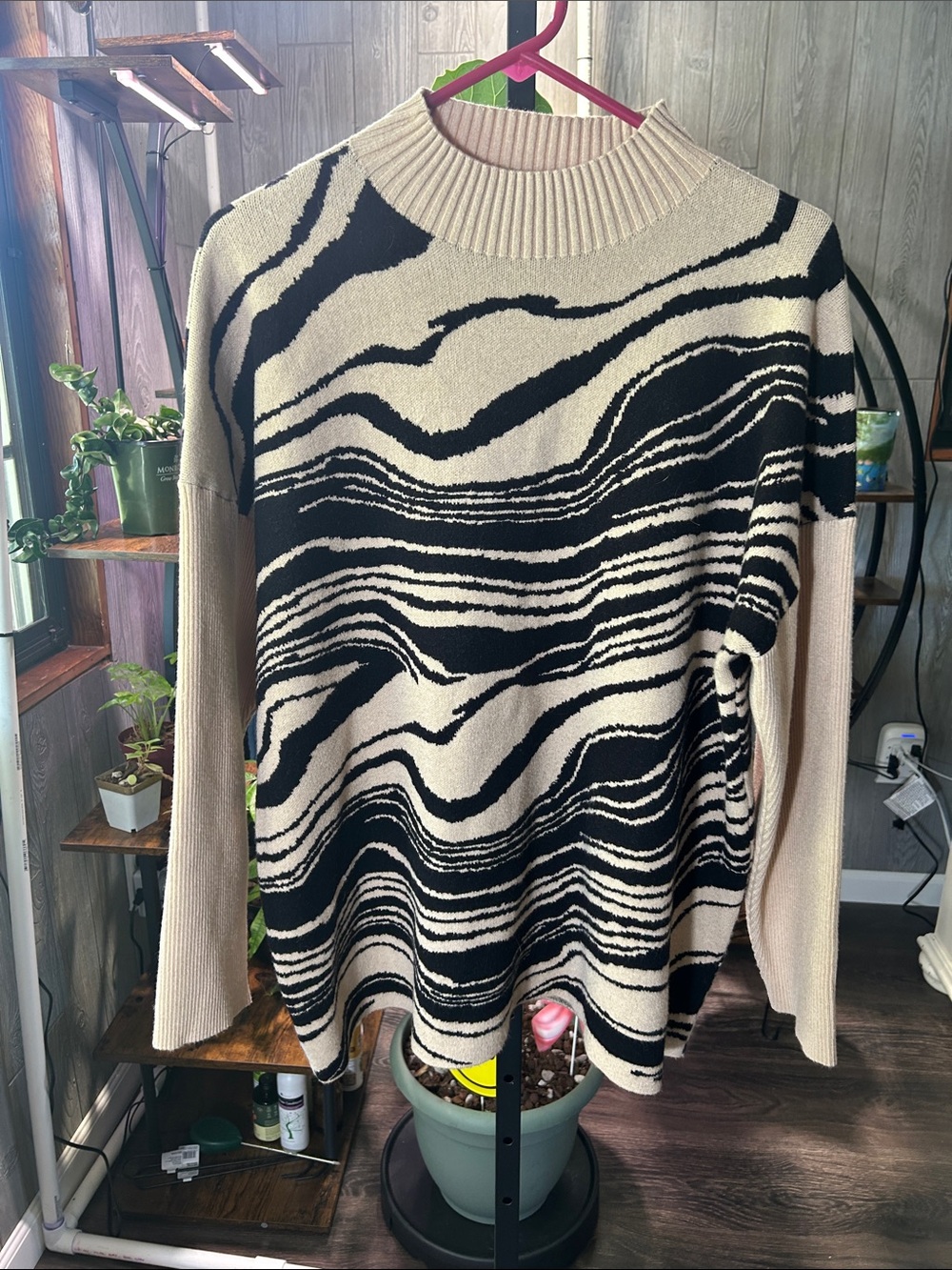 New ENTRO Oversized Sweater